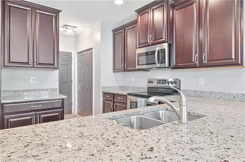 3786 Tilbor Cir, Fort Myers, FL 33916