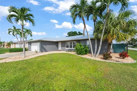 4472 Coronado Pkwy, Cape Coral, FL 33904