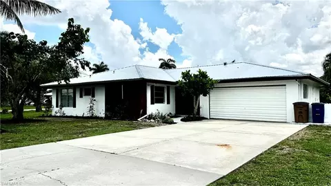 303 Georgia Ave, Fort Myers, FL 33905