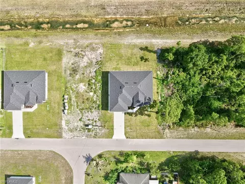 View/Area - 1114 Bari St E, Lehigh Acres, FL 33974 photo 9 of 10