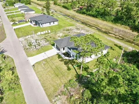 View/Area - 1114 Bari St E, Lehigh Acres, FL 33974 photo 6 of 10