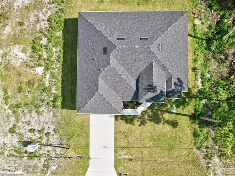 View/Area - 1114 Bari St E, Lehigh Acres, FL 33974 photo 2 of 10