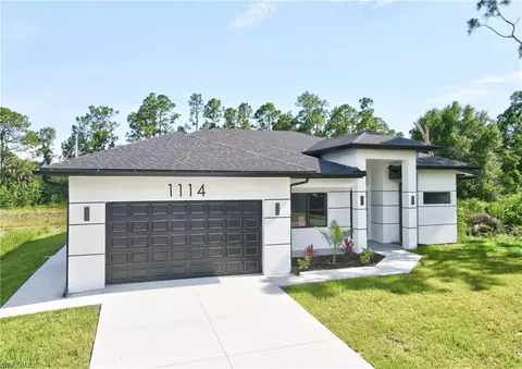 Exterior - 1114 Bari St E, Lehigh Acres, FL 33974 photo 7 of 13