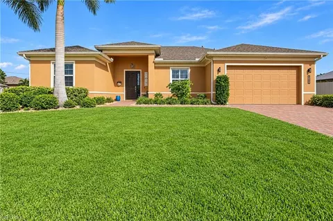 3707 SW 13th Ave, Cape Coral, FL 33914