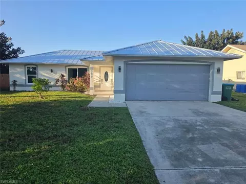309 SE 8th St, Cape Coral, FL 33990