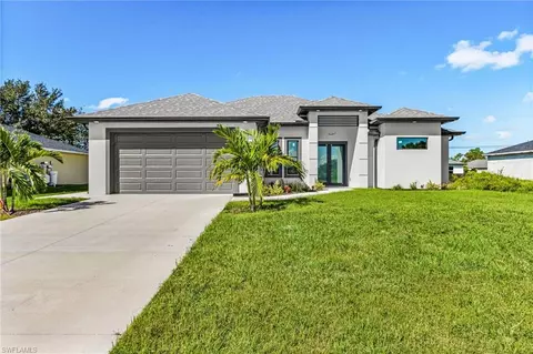 2616 NE 5th Pl, Cape Coral, FL 33909