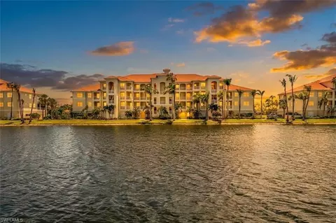 20061 Sanibel View Cir #103, Fort Myers, FL 33908
