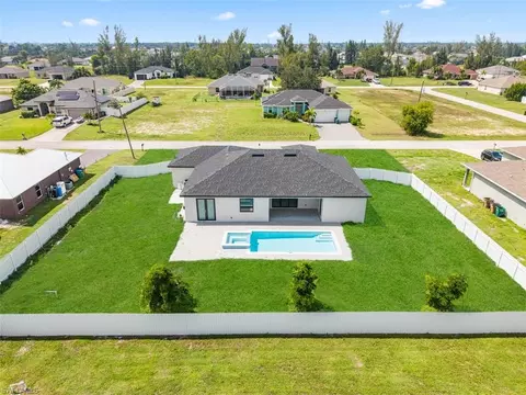 1835 NW 20th Pl, Cape Coral, FL 33993