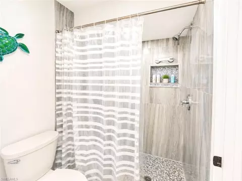 Bath - 2566 2nd St, Matlacha, FL 33993 photo 2 of 4