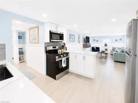 Kitchen - 2566 2nd St, Matlacha, FL 33993 photo 1 of 2