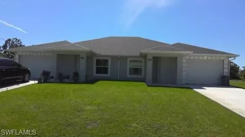 1116 Augusta St E, Lehigh Acres, FL 33974