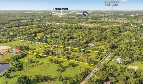 11030 Lazy Acres Ln, Fort Myers, FL 33905