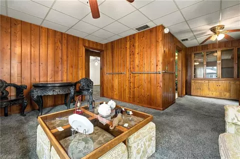 Living - 426 W Crescent Dr, Clewiston, FL 33440 photo 3 of 4