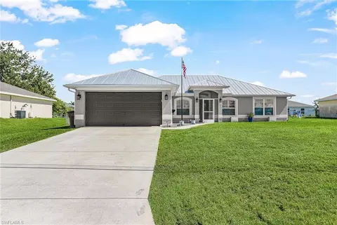 621 NW 18th Pl, Cape Coral, FL 33993