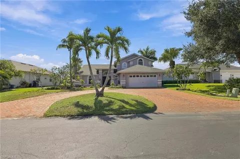 6550 Willow Lake Cir, Fort Myers, FL 33966