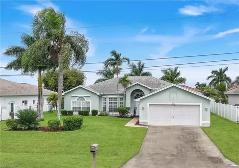 305 SE 31st St, Cape Coral, FL 33904