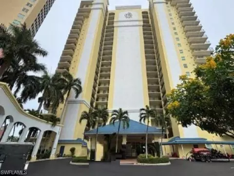 2797 1st St #402, Fort Myers, FL 33916