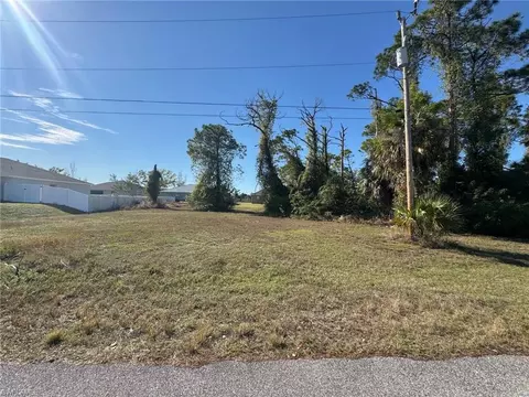 3606 NE 18th Ave, Cape Coral, FL 33909