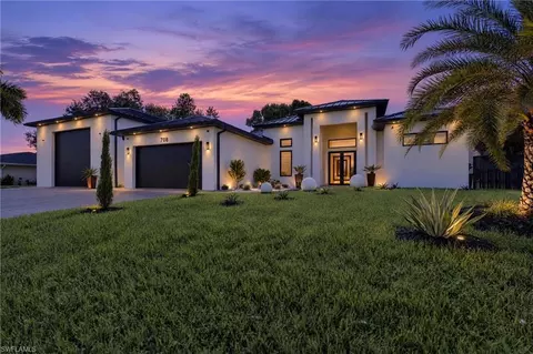 708 SW 10th St, Cape Coral, FL 33991