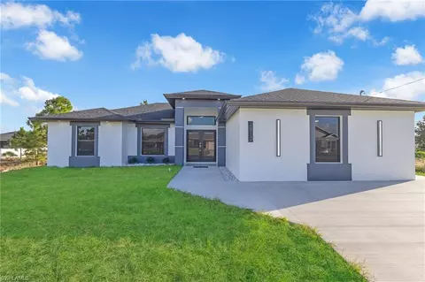 2813 18th St SW, Lehigh Acres, FL 33976