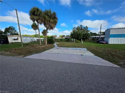 3619 Unique Cir, Fort Myers, FL 33908