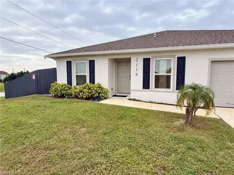 2119 NW 9th St, Cape Coral, FL 33993