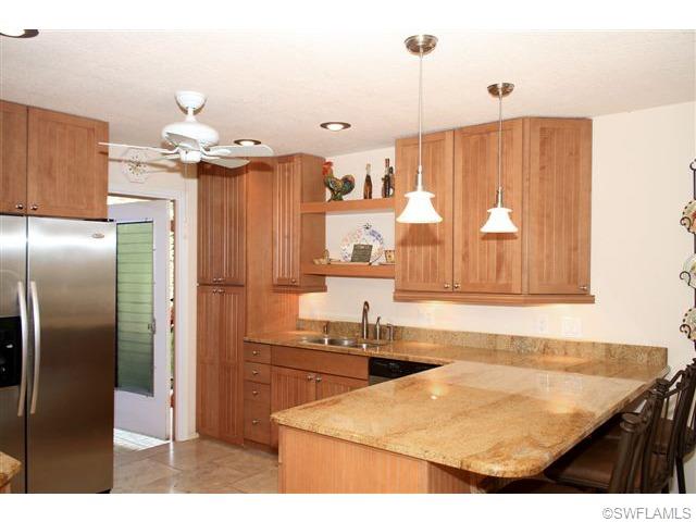809 Central Ave, Naples, FL 34102 photo 2