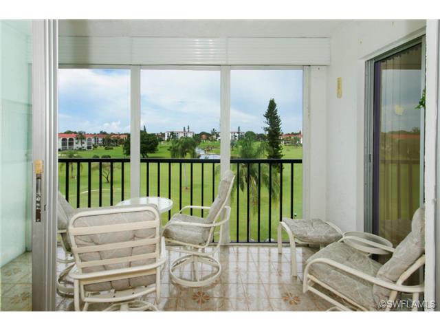 29 High Point Cir E #405, Naples, FL 34103 photo 10