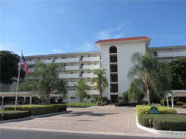 37 High Point Cir E #209, Naples, FL 34103 photo 1
