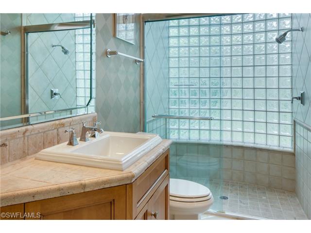 400 Putter Point Dr, Naples, FL 34103 photo 18