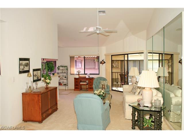 Undisclosed, Naples, FL 34104 photo 4