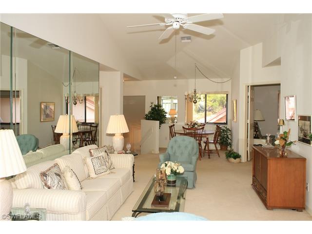 Undisclosed, Naples, FL 34104 photo 5