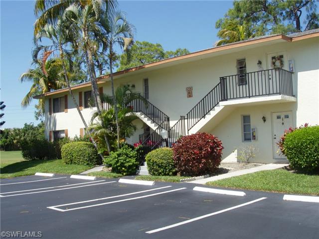 243 Memory Ln #4, Naples, FL 34112 photo 1