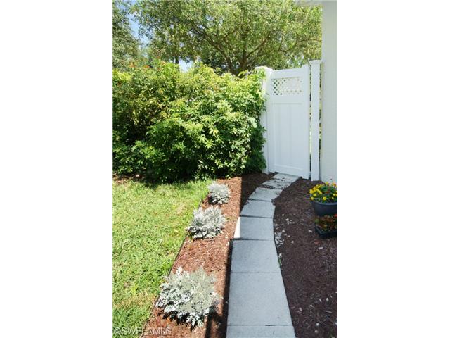 382 Burnt Pine Dr, Naples, FL 34119 photo 25