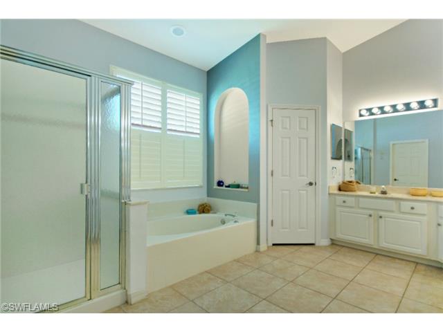 382 Burnt Pine Dr, Naples, FL 34119 photo 13