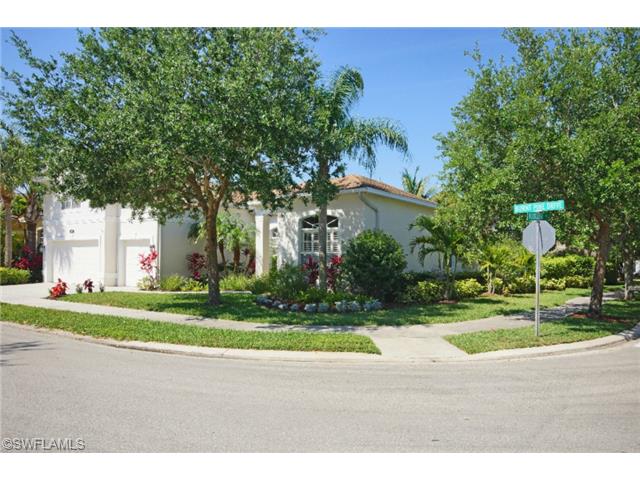 382 Burnt Pine Dr, Naples, FL 34119 photo 1
