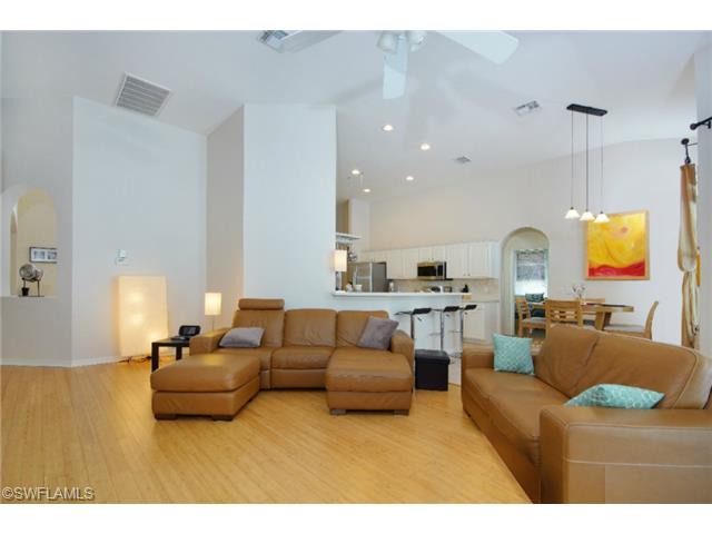 382 Burnt Pine Dr, Naples, FL 34119 photo 7