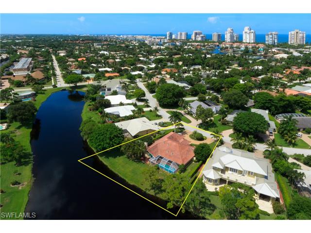 547 Devils Ln, Naples, FL 34103 photo 13
