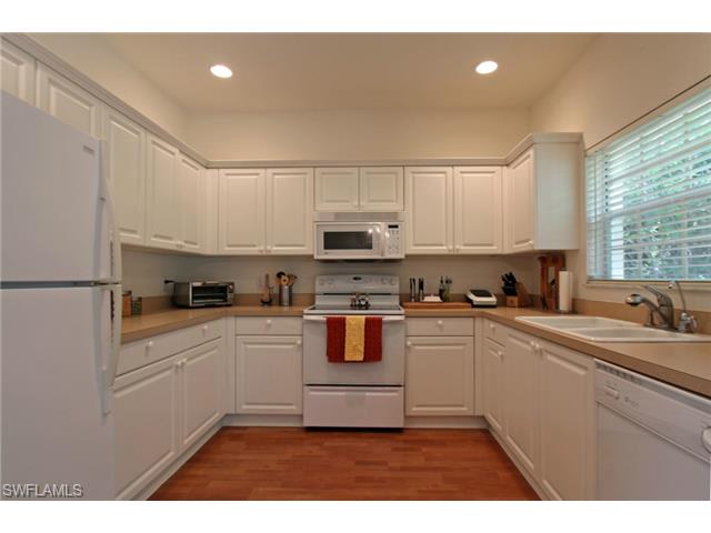 3258 Tamara Dr #4, Naples, FL 34109 photo 2