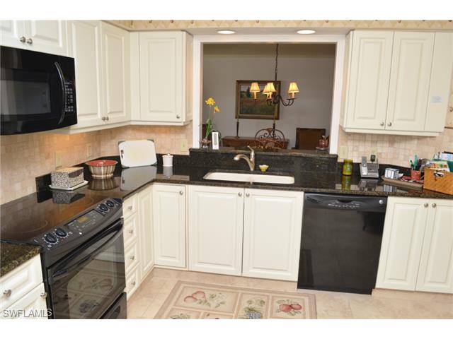 208 Courtside Dr, Naples, FL 34105 photo 11