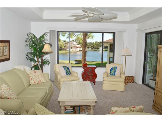 208 Courtside Dr, Naples, FL 34105 photo 7
