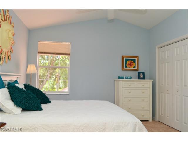 4764 Oberon Ct, Naples, FL 34105 photo 16