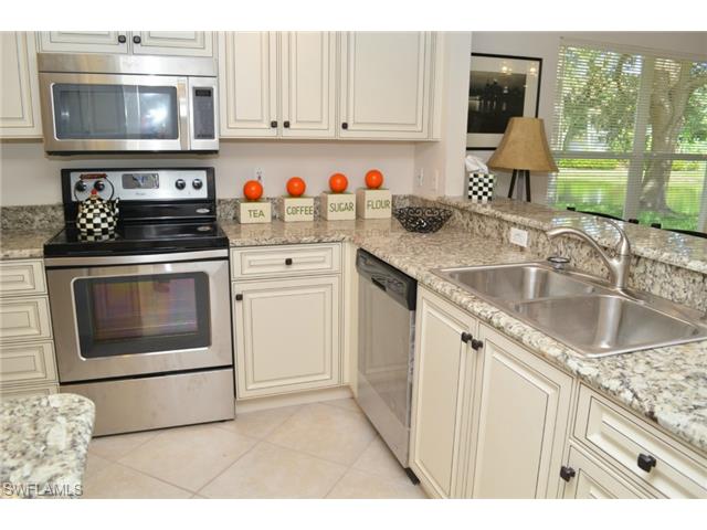 4764 Oberon Ct, Naples, FL 34105 photo 6