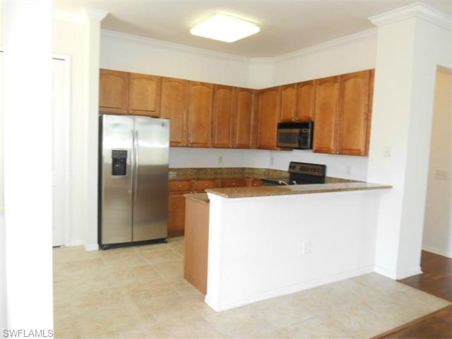 970 Peggy Cir #604, Naples, FL 34113 photo 2
