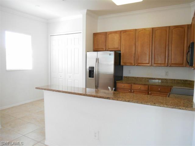 970 Peggy Cir #604, Naples, FL 34113 photo 3