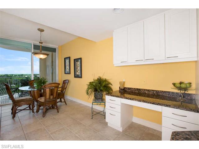 425 Dockside Dr #703, Naples, FL 34110 photo 12