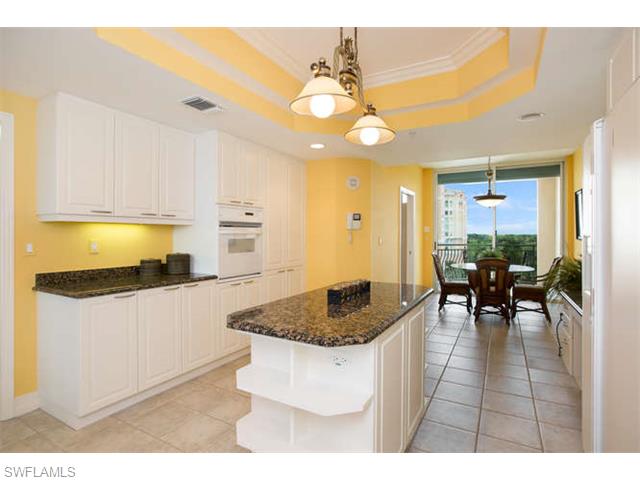 425 Dockside Dr #703, Naples, FL 34110 photo 10
