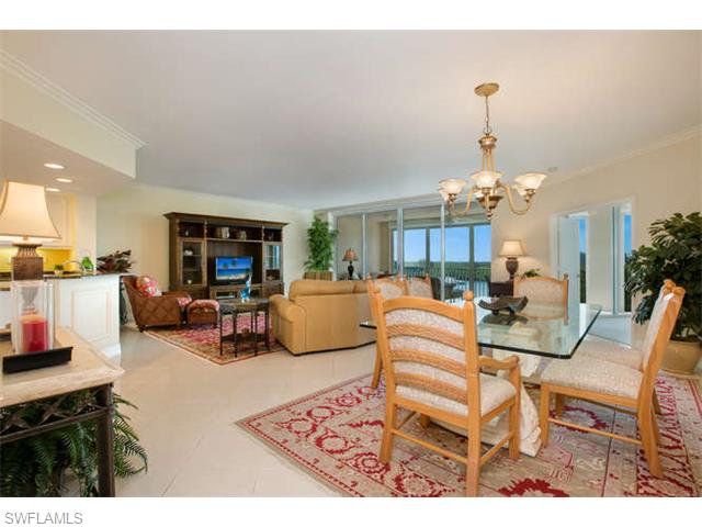 425 Dockside Dr #703, Naples, FL 34110 photo 7