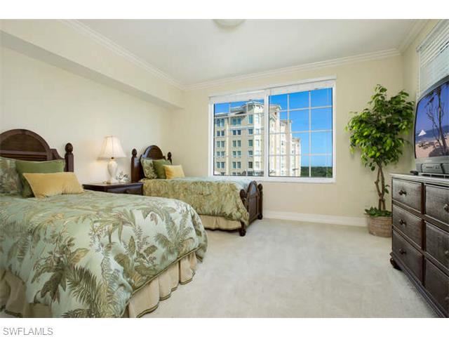425 Dockside Dr #703, Naples, FL 34110 photo 18