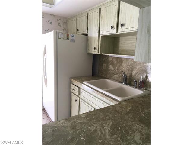 147 Harrison Rd #4, Naples, FL 34112 photo 2